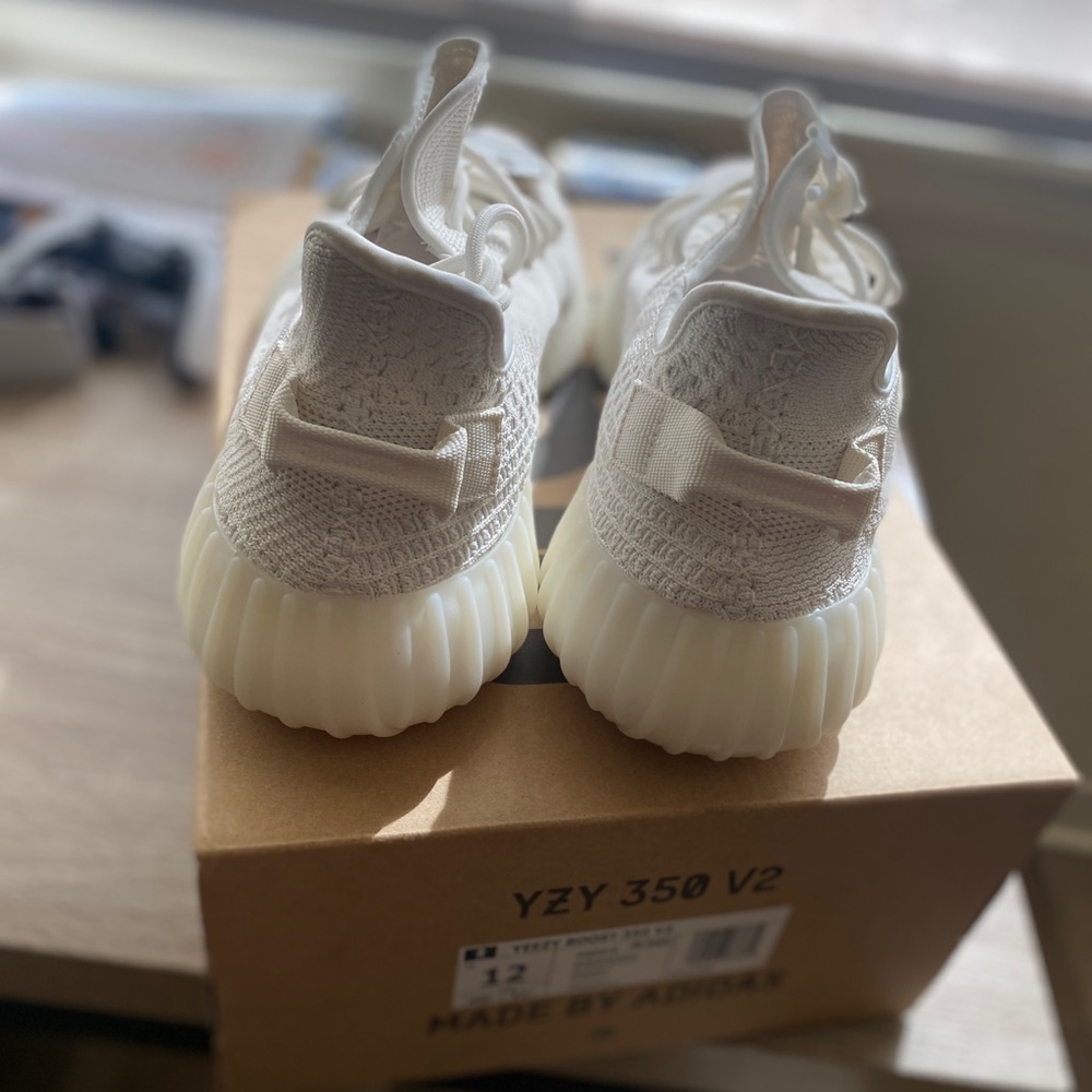 COPY - Yeezy boost 350 V2 Bone. Size 12 - Picture 5 of 5